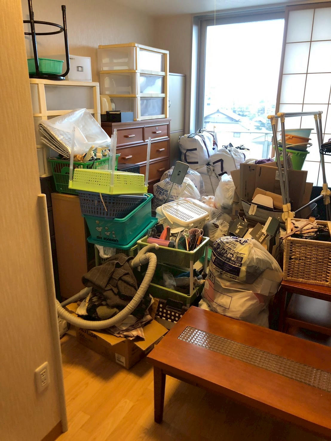 福祉施設での残置物処分を行いました。