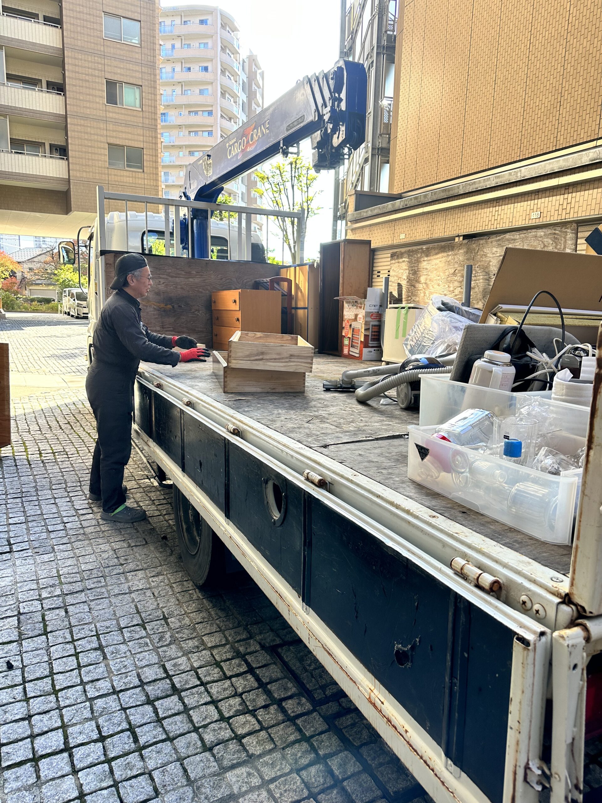 富山市内のマンションでの残置物処分を行いました。