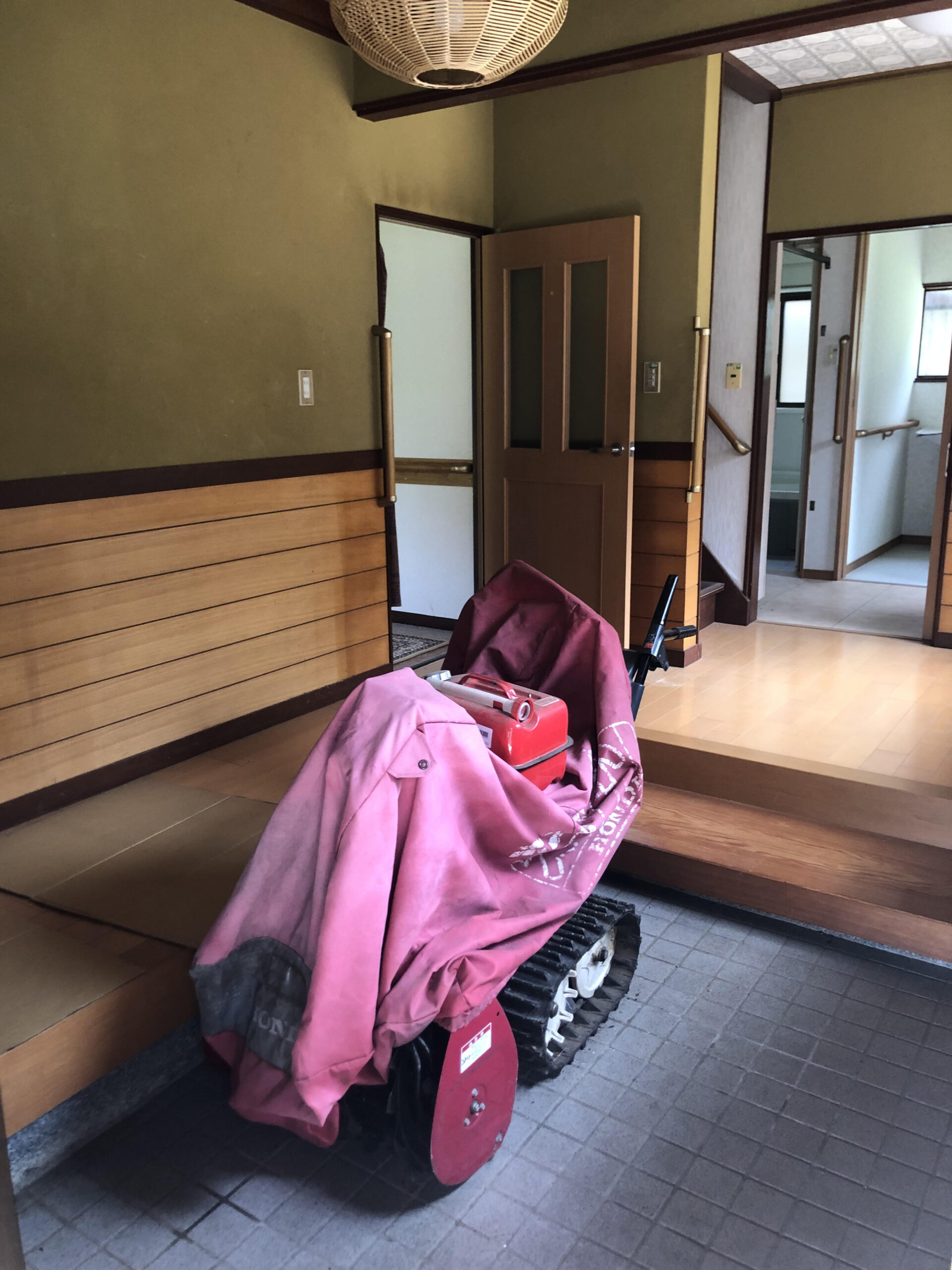 木造住宅　倉庫内の残置物処分整理作業をさせていただきました。